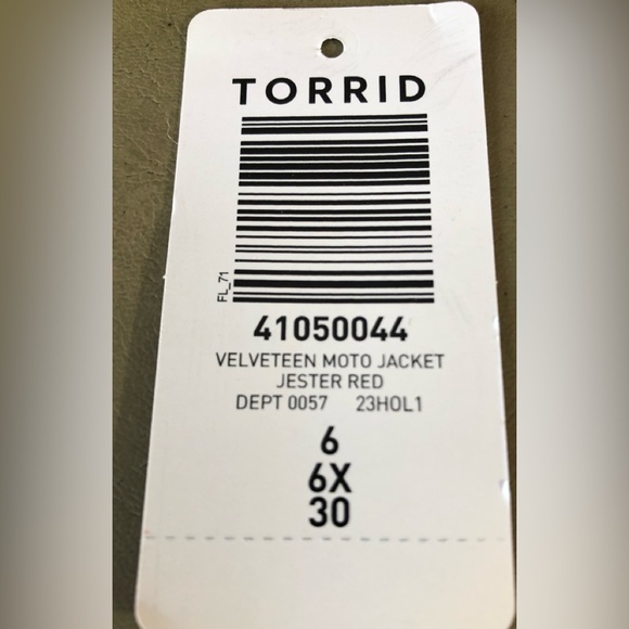 Torrid NWT Velveteen Jester Red Moto Jacket plus size 6x (30) - Picture 12 of 15